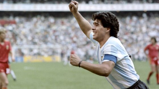 V&E - Maradona