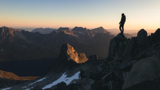 V&E - Trekking